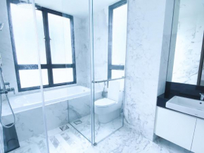 Marina View Resort by Nest Home Bathtub & Seaview!